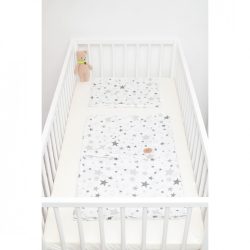 Fehér alapon szürke csillagos ágyneműszett babának