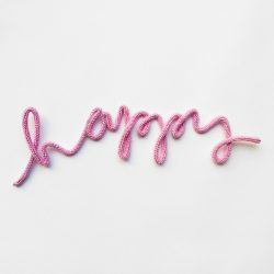 Happy felirat